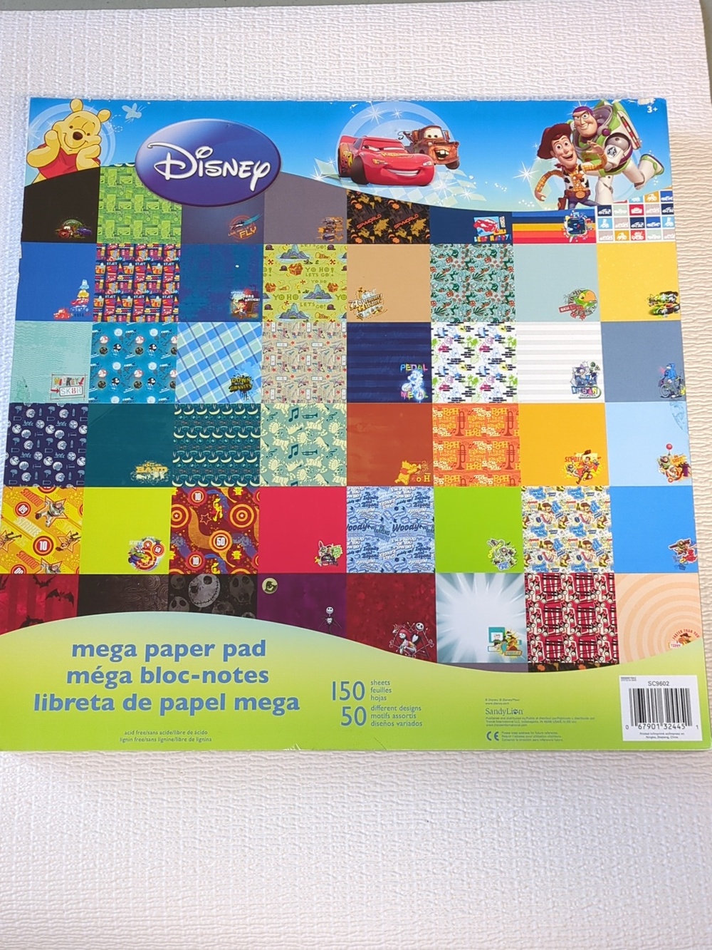 🌸Disney Mega Paper Pad - Colorful Character Scrapbook Paper 150 Sheets